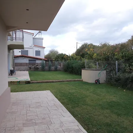 Maison De La * Temeni